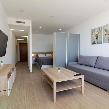 Apartamento Las Palmeras Apartment Fuengirola Luaran gambar
